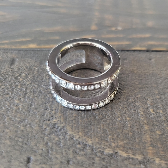 Chanel CC Ring - Picture 7 of 9